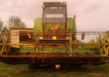 JOHN DEERE 975