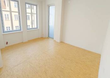 Wyremontowane, słoneczne, 2- pokojowe mieszkanie w ścisłym centrum