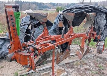 Pług obrotowy 3 skibowy