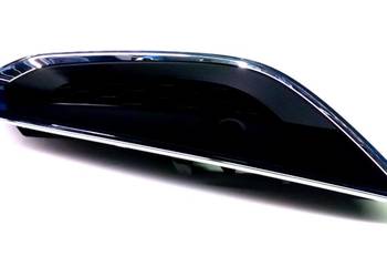 VOLVO S60 V60 przednia prawa kratka zderzak PDC OE 31323414