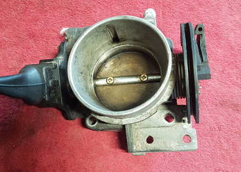 VOLVO 440 1.8 PRZEPUSTNICA POWIETRZA CZUJNIK ZAWOR 0280122001