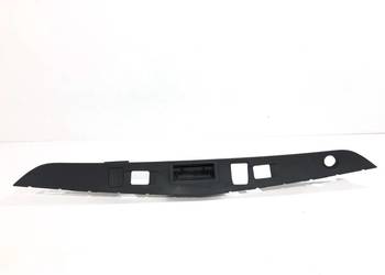 KLAMKA KLAPY TYŁ MERCEDES W212 Sedan/Limuzyna 09-16 CZARNY