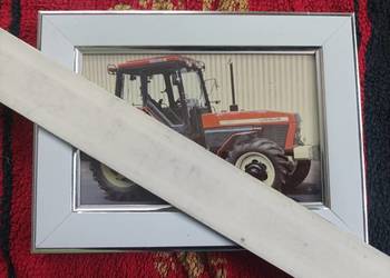 Obrazek z ciągnikiem Ursus 1235 prototyp pamiątka oryginał