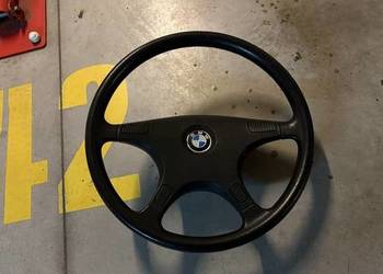 Kierownica BMW e34 4 ramienna bardzo ładny  stan.