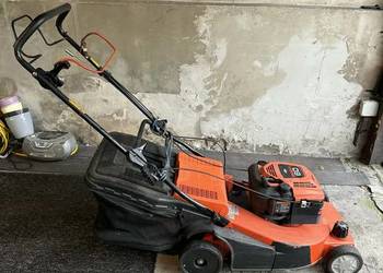 Kosiarka Husqvarna R 550 ST Briggs&Stratton Touch