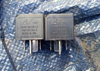 VW przekaźnik 7M0951253A VW przekaźnik 7M0951253A
