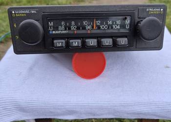 Sprzedam radio samochodowe z lat 60 -70