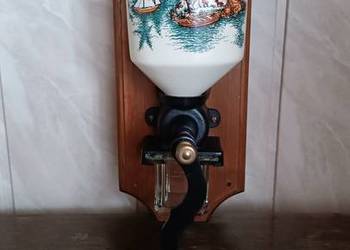 Stary młynek do kawy