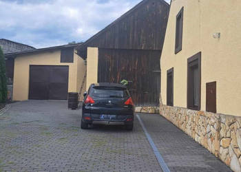 Dom bliźniak sprzedam Liszki Rynek 125m2