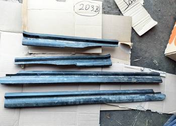 GOLF II 2 JETTA 2 5D LISTWY LISZTWY WEWNĘTRZNE PROGOWE LEWA PRAWA PRZÓD TYŁ