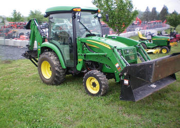 2018 John Deere 3520
