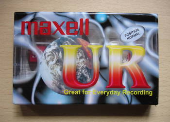 Kaseta magnetofonowa MAXELL UR- 90-nowa