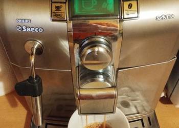 Ekspres do kawy Philips Saeco Syntia do domu, biura albo na działkę.