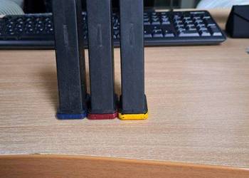 3 Magazynki Magpul 17 nabojowe 9x19 mm