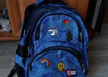 plecak szkolny marki St.Right z kolekcji Jeans and Badges. [1]