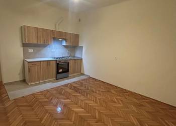 Do wynajęcia atrakcyjne mieszkanie 42,67m2, 2 pokoje w centrum.