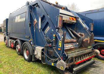 Wrzut do śmieciarki 110L do1100l  różne typy