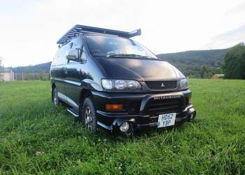 Mitsubishi Delica V6 3.0 benzyna 4x4
