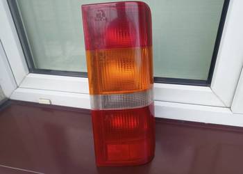 Ford Courier 1 I lampa tył tylna prawa wkład oryginał