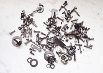 Zestaw Śrub z Silnika Kawasaki ER-6F ER6 F 05-08r 650