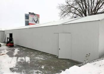 Blaszana montowana hala 13×33 m – biała