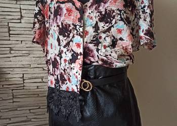 bluzka z koronką floral