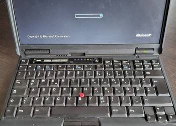 Sprzedam Ibm thinkpad T23