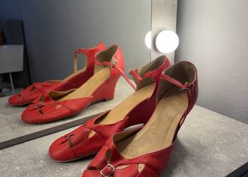 Buty na koturnie czerwone vintage
