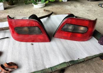 Citroen Xsara LAMPA TYŁ LEWA + PRAWA