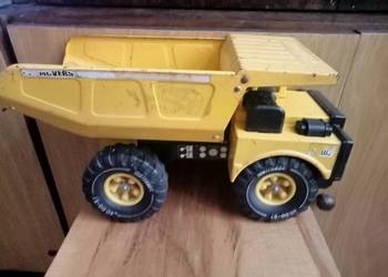 model samochodu matchbox wywrotka.