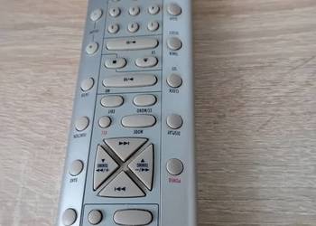 Używany pilot Grundig serii Fine Arts.