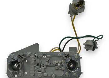 WKŁAD TYLNEJ LAMPY PRAWY Toyota Yaris II 2005-2011 tylniej tylna tylny tył
