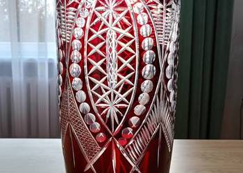 Kryształowy wysoki wazon