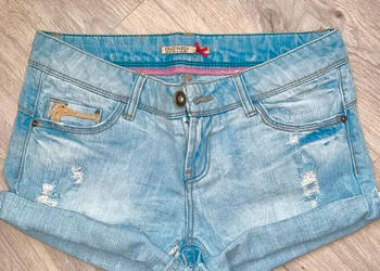 Stradivarius spodenki jeansowe jasny błękit S/M