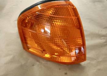 Kierunkowskaz prawy przód Mercedes W 202