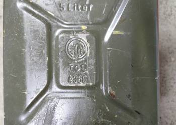 Zabytkowy Kanister Metalowy 5L NRD DDR TGL 4368–Klasyk do Trabanta,Garbusa.