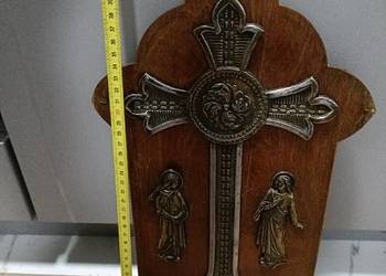 Stary drewniany krzyż krucyfiks ścienny