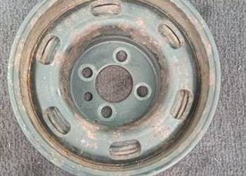 Koło Pasowe ,Wał Korbowy 058 105 251 E Audi A4 B5 (a-20)(1)