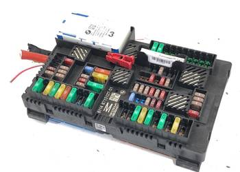 SKRZYNKA BEZPIECZNIKÓW BMW G30 8713127 Sedan/Limuzyna 2.0 184KM MODUŁ
