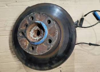 Zwrotnica piasta lewy przód BMW e39