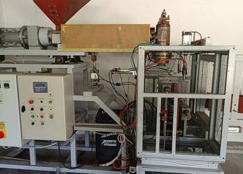 Wytłaczarka-maszyna do produkci kanistrów 5L