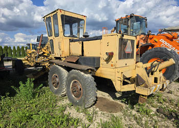 Równiarka Briańsk DZ-143-1, 6x4 - 12,5 t ze zrywakiem