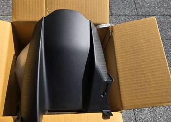 8569768 BMW S1000RR K67 osłona tylnego koła