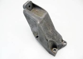ŁAPA WSPORNIK SILNIKA 1.8 20V PASSAT B5 AUDI A4 B5 A6 C4 8D0199307H