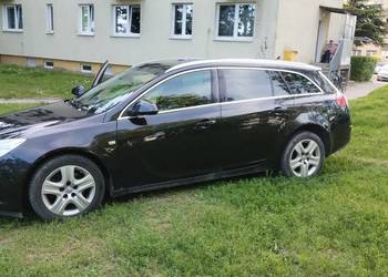 Sprzedam samochód Opla Insignie 2.0 cdti 160 km.