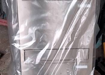 Box na listy ze stali nierdzewnej na dwie rodziny