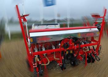 Siewnik do kukurydzy 6 rzędów półteleskop OZDOKEN nie maschio gaspardo