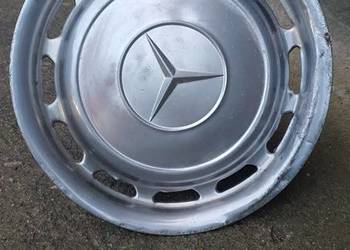 Kołpak do różnych modeli Mercedesa 1szt.