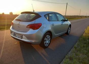 Opel ASTRA J 2015