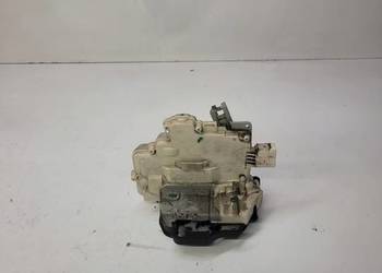 ZAMEK DRZWI PRAWY TYŁ AUDI A4 B6 B7 8E0839016AB